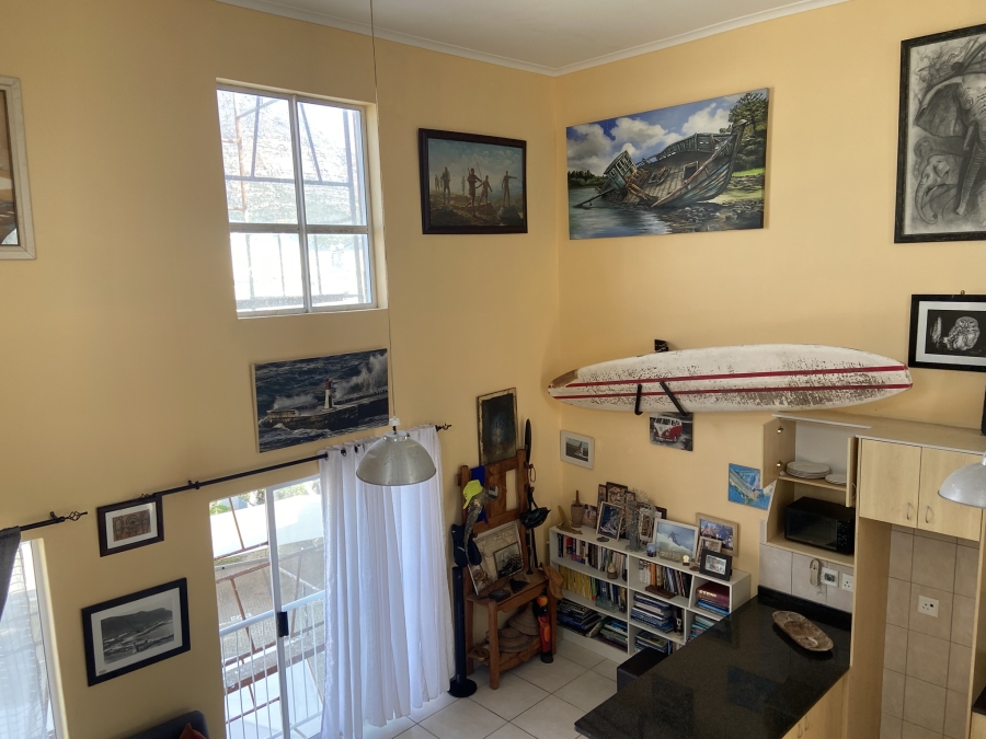 2 Bedroom Property for Sale in Muizenberg Western Cape
